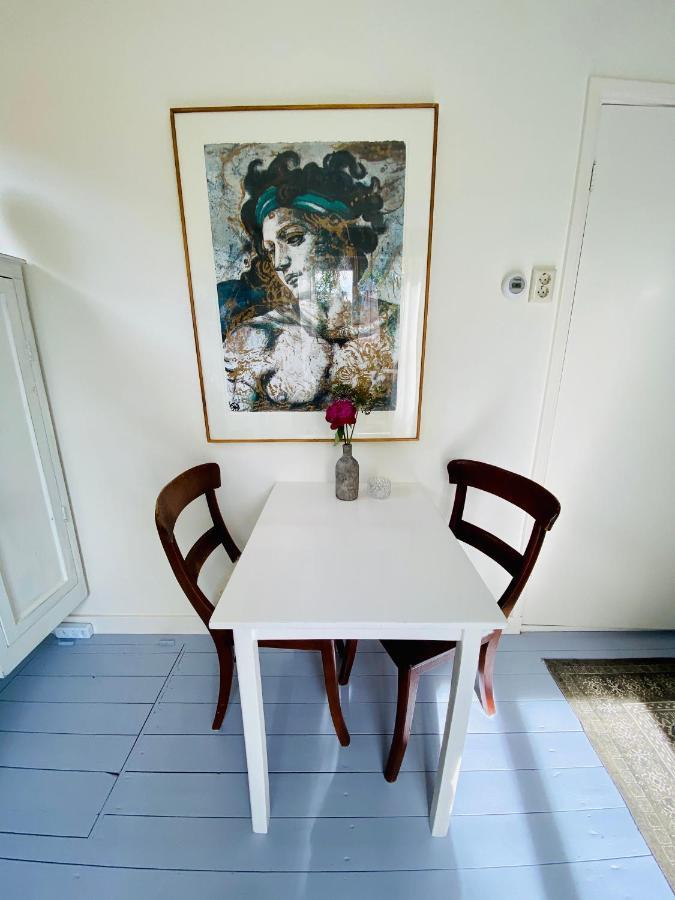 Villa Tiny House De Oude Berg Bergen Exterior foto